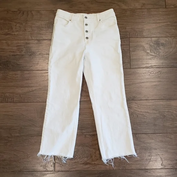 H&M High Waist Button Up Cropped Distressed White Jeans Size 6 - Picture 1 of 8